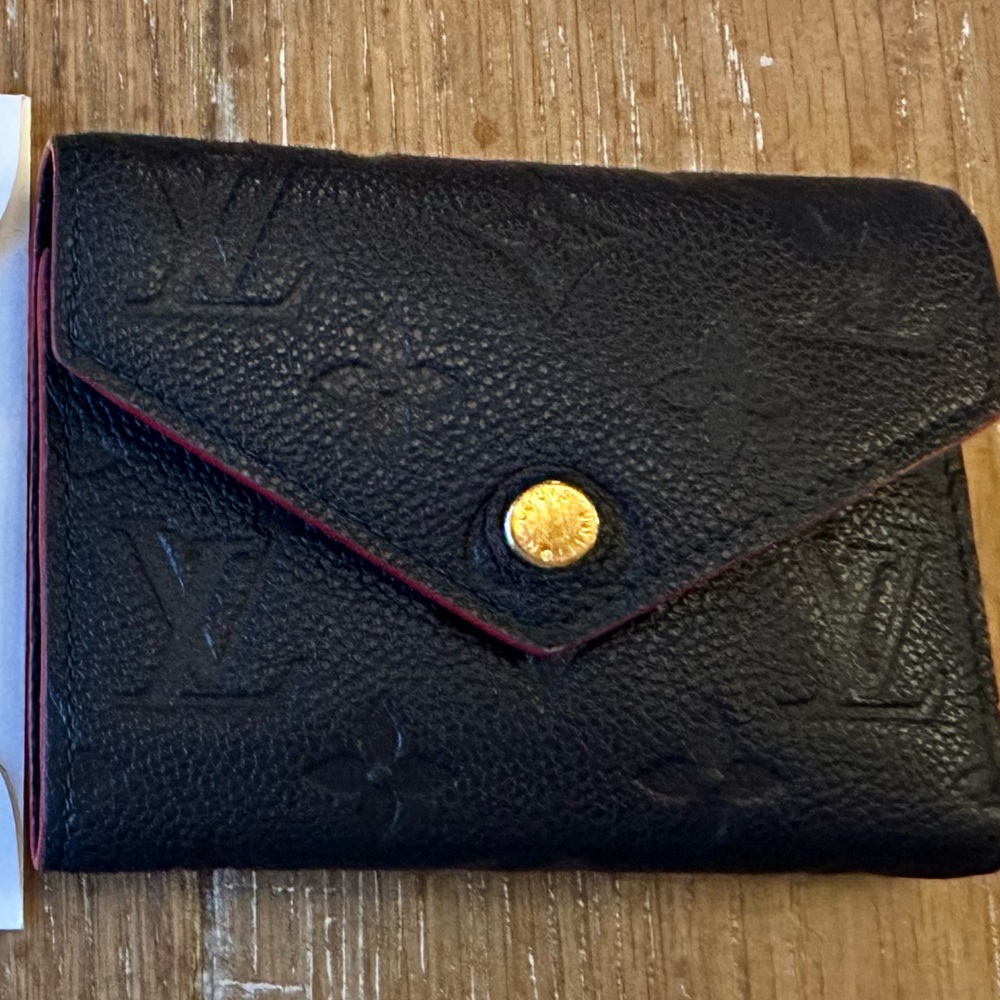 Louis Vuitton Victorians Wallet